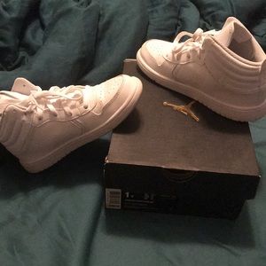 Boys Jordan shoes